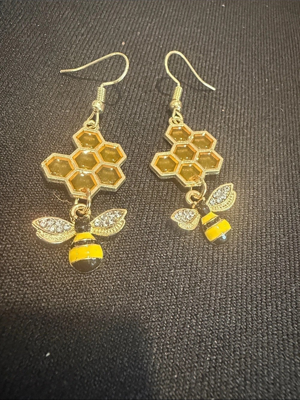 Bee & Honeycomb Earrings in Yellow & Gold Like New